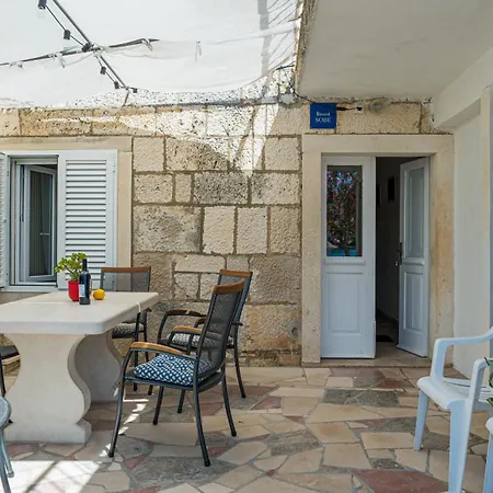 Vakantiehuis Oleander House *