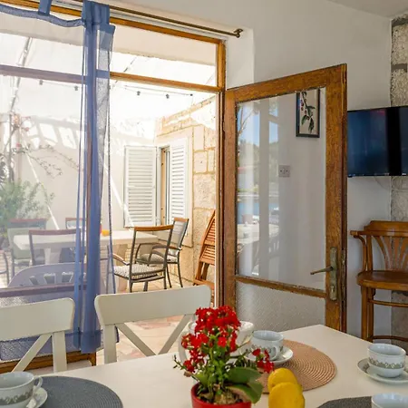 Oleander House Σπίτι διακοπών Λομπάρδα