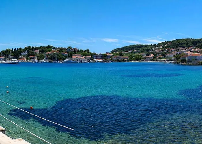 Oleander House Λομπάρδα